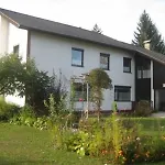 Haus Tapestry