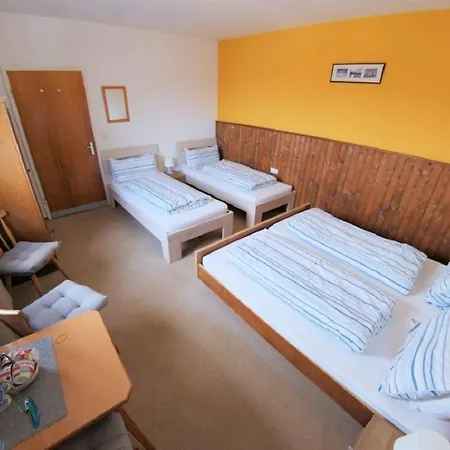 Haus Tapestry Guest house *