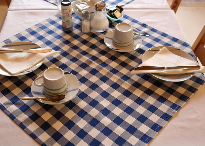 Haus Tapestry 3* Noetsch